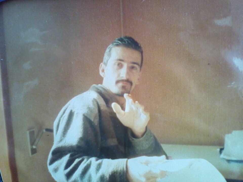 Roberto__agente's profile picture. Esperto di teologia,cantautore,tifoso della Juventus e amante della vita.