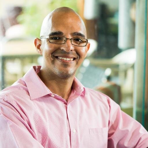 Franco_Guzman5's profile picture. Entrenador Nicaragüense, ayudo a mujeres a sentirse fuertes y confiadas por medio del entrenamiento de resistencia. Amo a mi familia, el cafe y los peso muertos