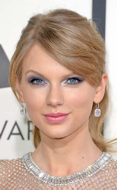 she call me swifties, and I call her queen