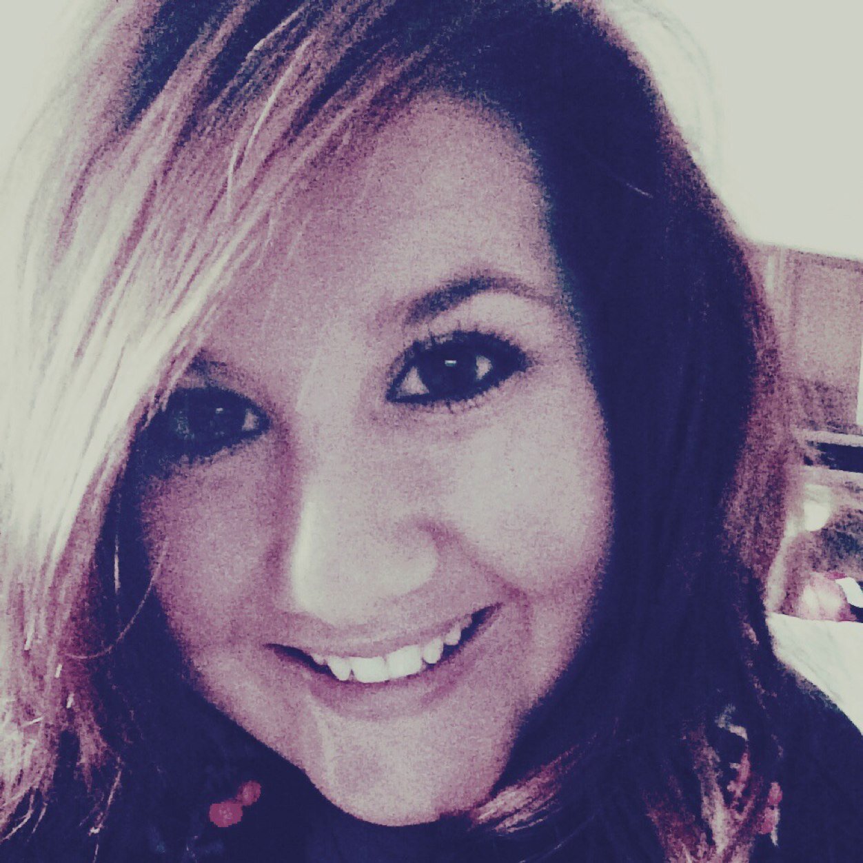 Apea123's profile picture. Life may not be the party we hoped for, but while we're here we might as well dance.