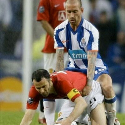 Funny Soccer Pics (@FunnySoccerPics) / Twitter Funny Soccer Pics (@FunnySoccerPics) / Twitter