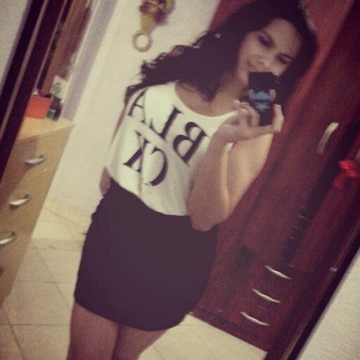 Camilaa_Anaa's profile picture. ♔
-Mais amor, por favor!!!
Fé em Deus sempre.
https://t.co/0pxABgieBt  -  Skype: acamilaagomes