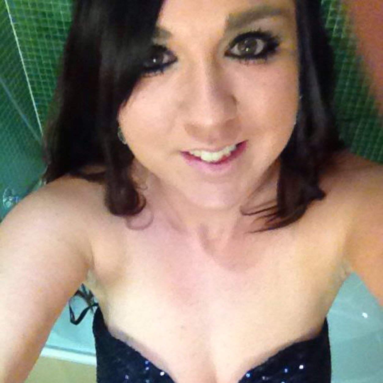 CharlLouise89's profile picture. 