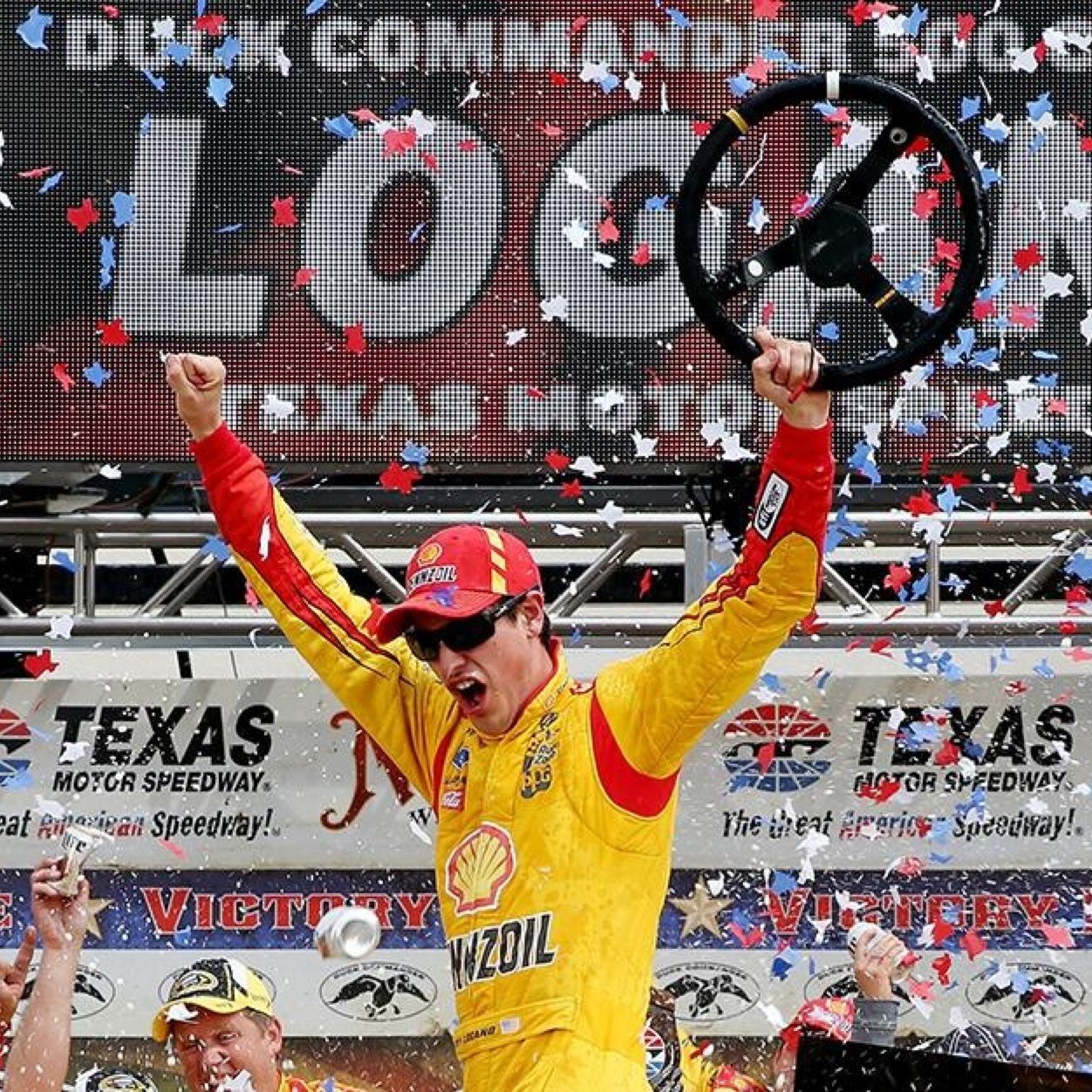 Everything @JoeyLogano! Twitter account for the joey-logano tumblr blog! #NFB ***NOT ACTUALLY JOEY LOGANO. I DID MEET HIM ONCE THOUGH*** #TeamJL #TeamLogano