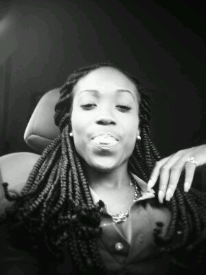 Follow/Unfollow; U decide 'I only Twt Nonsense -IG; aakaleya