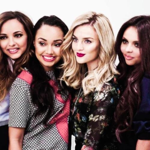 Hey, Jaime (@CanadianMixer), Sara (@multiplysos), Claudia (@claudiastyles1), and Aly (@zaynftjafar) here helping you with all things LM :) -LM follow-