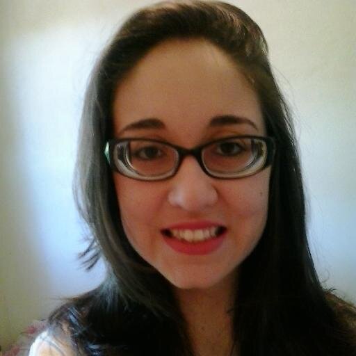 leticiadiniz21's profile picture. Fé em Deus é essencial :)