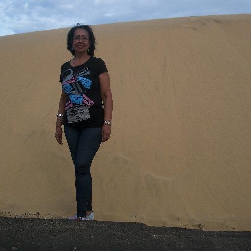 Profesora Jubilada y Feliz en casa