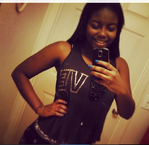 Follow me on ig missunquie