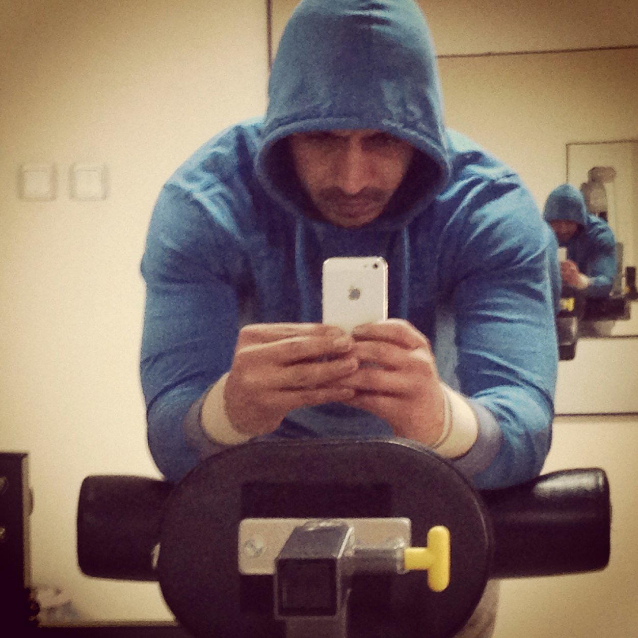 gkn_ckr's profile picture. 