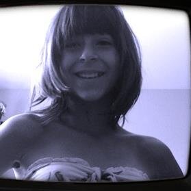 helenvintchev's profile picture. 