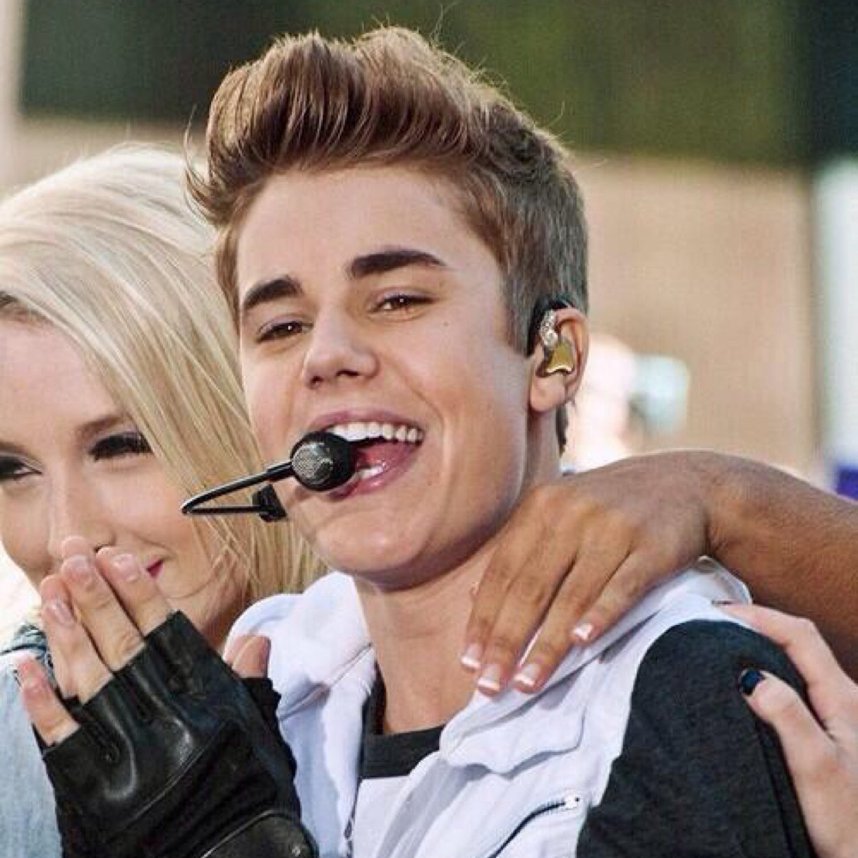 Beliebers are the strongest, most compassionate people ❤️ 03/11/13❤️
                Magcon❤️jdb