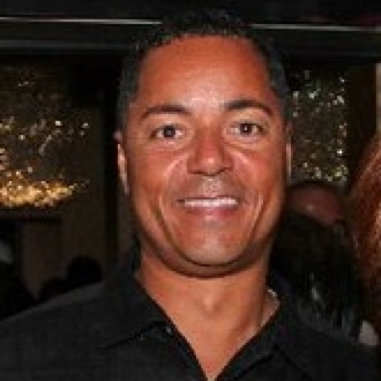 Proud dad of 2 boys, husband, brother. Lover of smooth jazz - reggae & classic hip/hop.