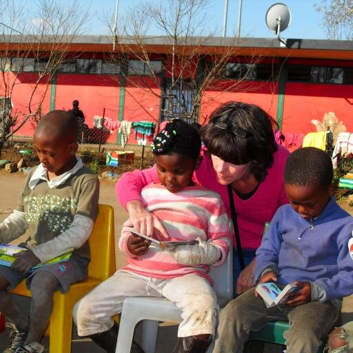 bethmariebyrne's profile picture. 