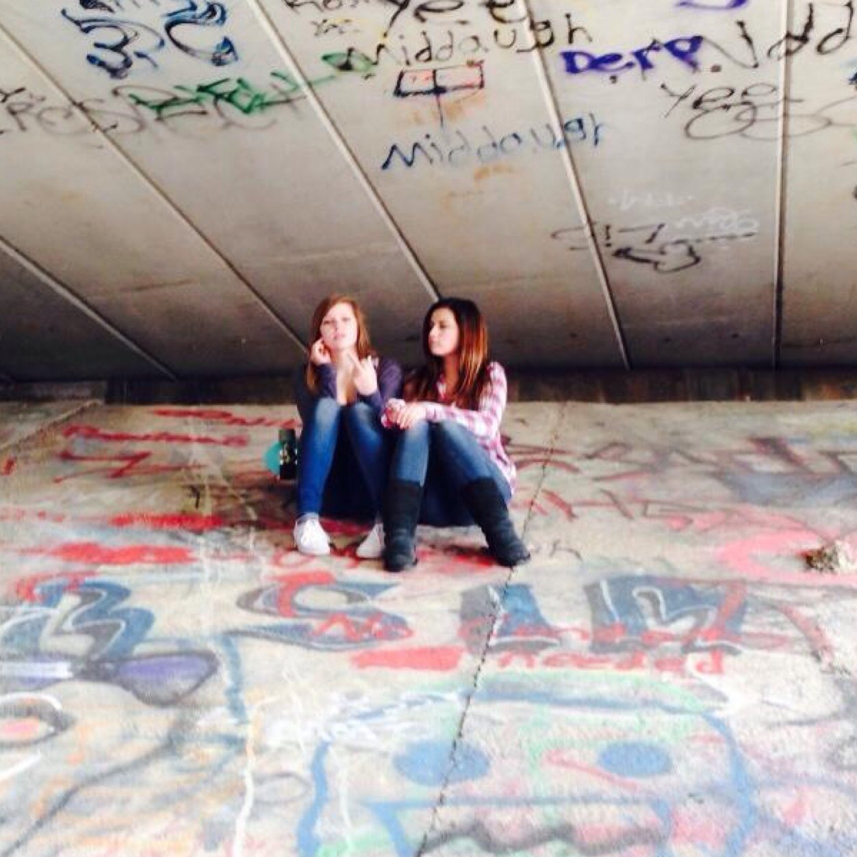 mpiot23's profile picture. Uh.