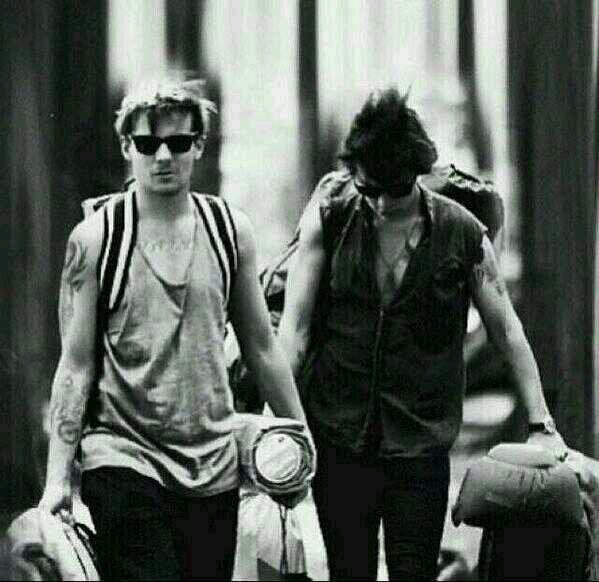 0/5 1D ~0/6 O2L♥~Larry Stylinson