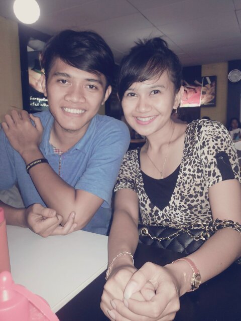 Aku sayang Istriku mamihShelvy dan anaku d'Syavira ♥