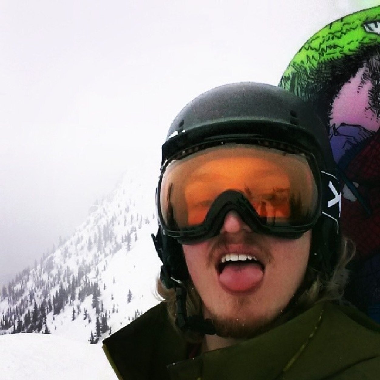 tfish27's profile picture. live life. be happy. do what you love.