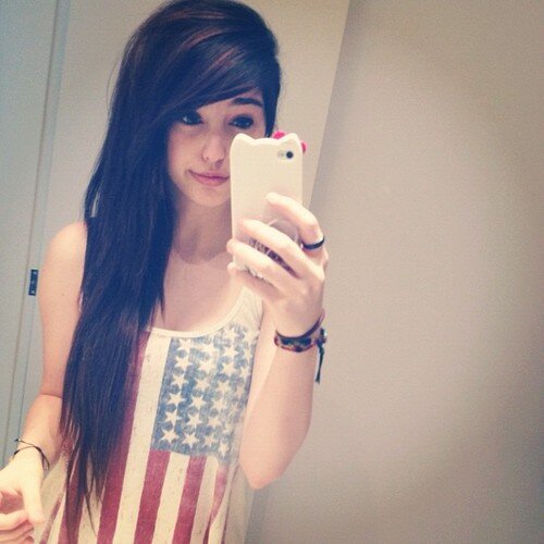 KathyHochgelern's profile picture. She wants to be with somebody who she can open up and be herself with, without being uncomfortable.