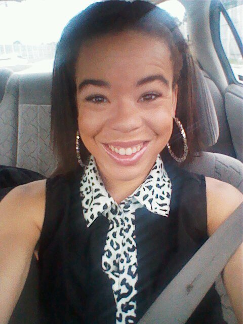 *Meagan*
20 young [ Live Young , wild & Free ]
#TeamScorpio #Bi-Racial  #TeamFollowBack