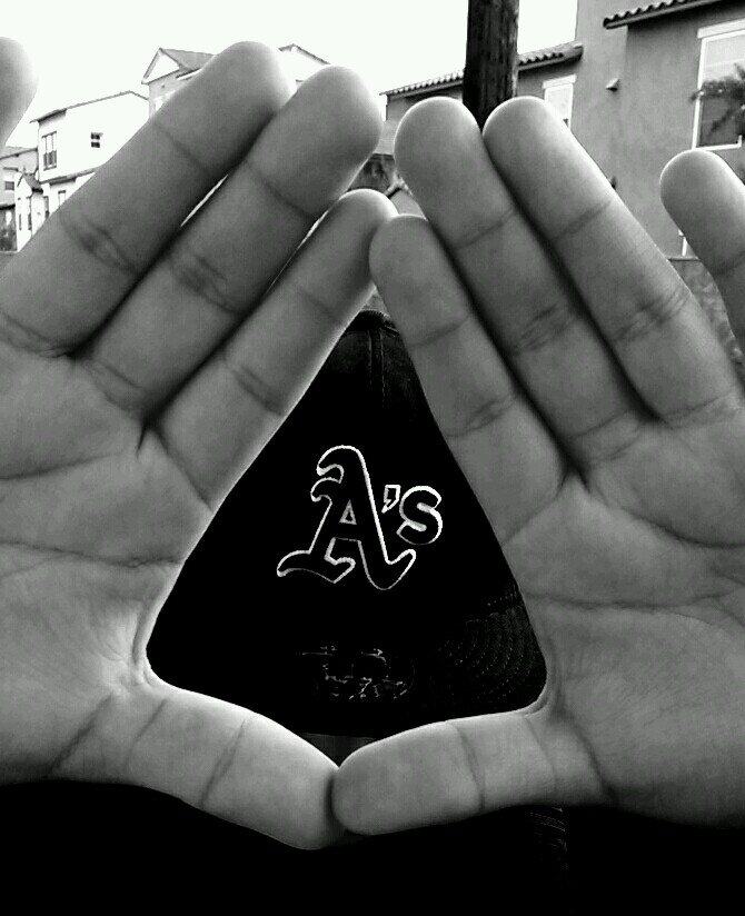 edgar_9424's profile picture. 