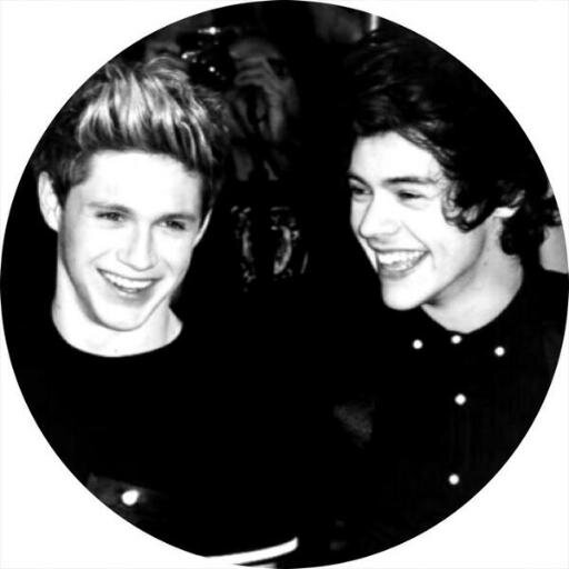 ~ @roguenouis ~