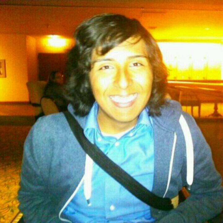 I make youtube videos :) http://t.co/pA0tg8Op18