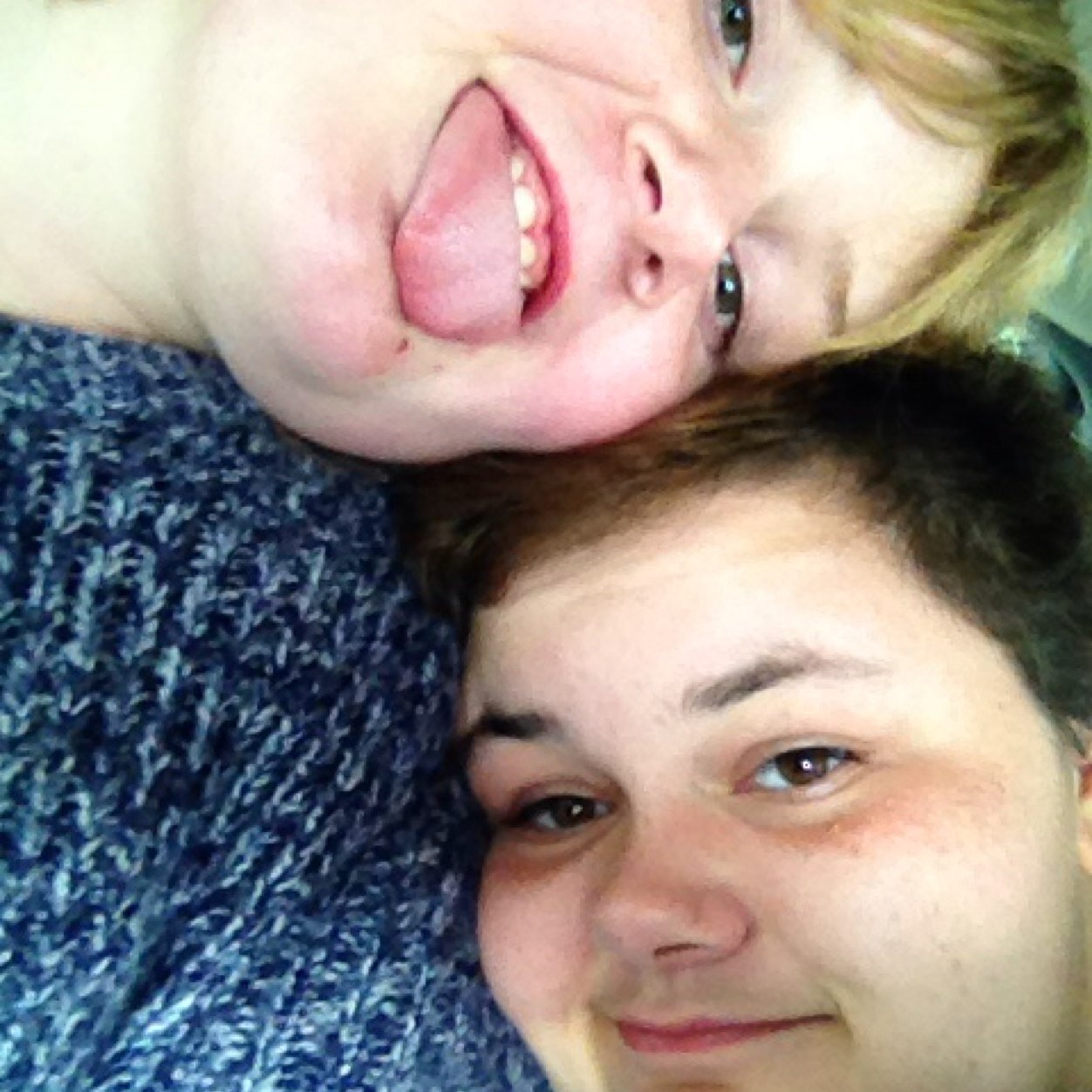 Rward_violet's profile picture. 