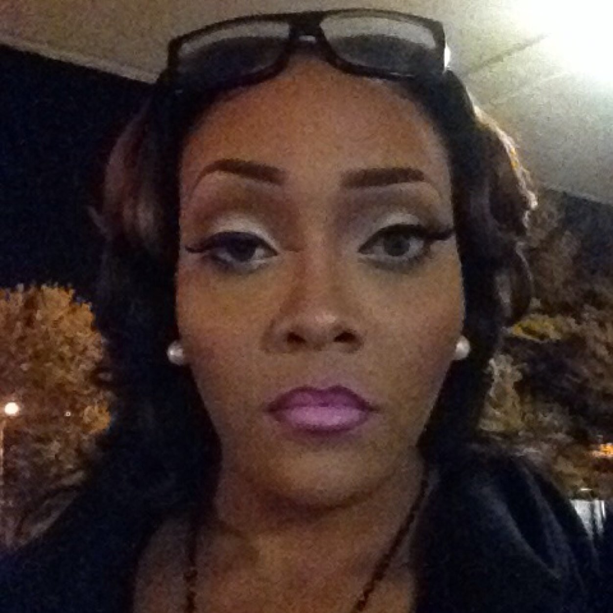 Professional Celeb Makeup Attist/Hairstylist/Singer/Mommy2LyrickAria/Jesus❤️/PlusModel - ✈️