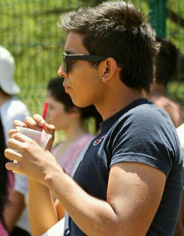 RaulLiraAlonso's profile picture. si te caigo bien que chingon y si no,TE CHINGAS