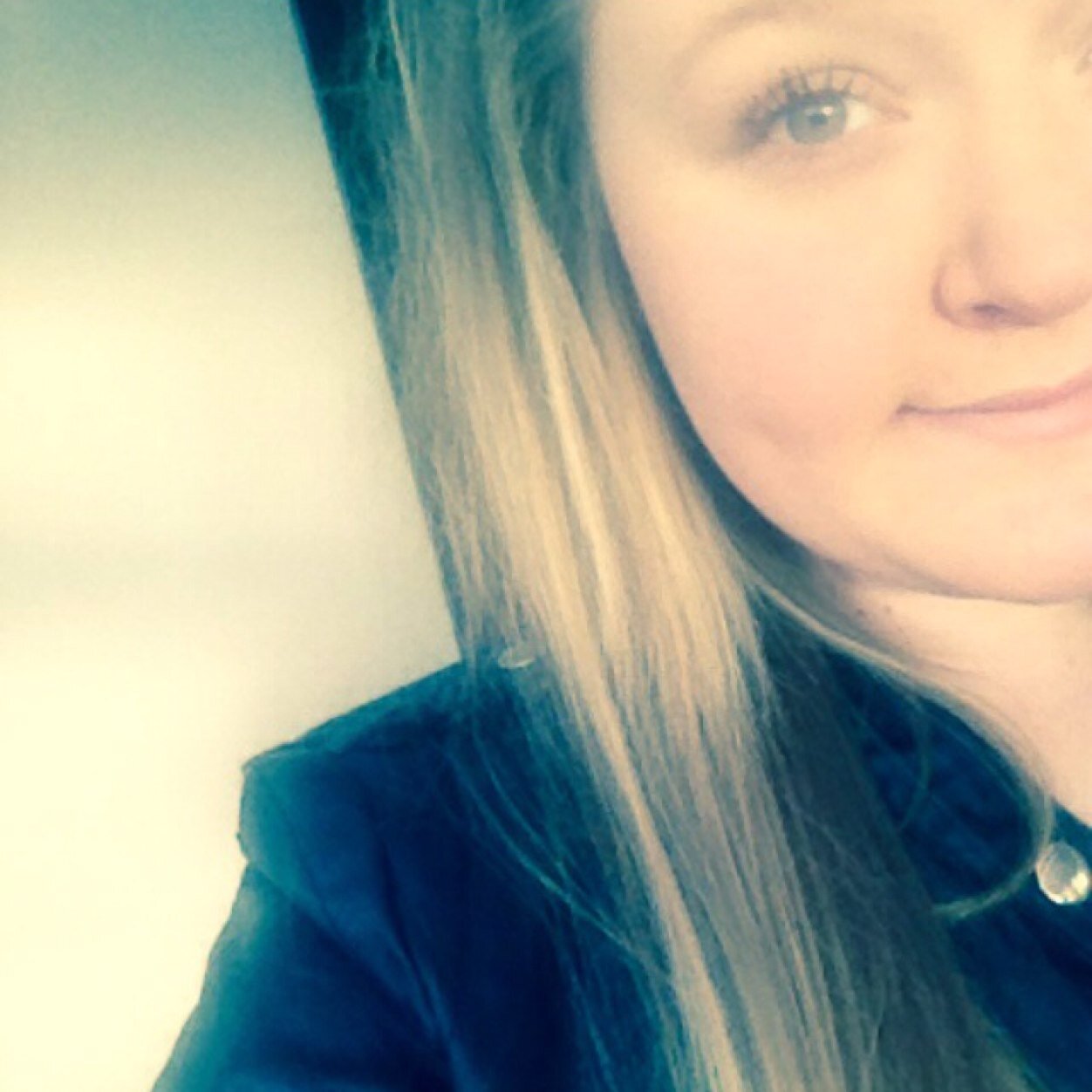 Follow me and ill follow you back!!:)