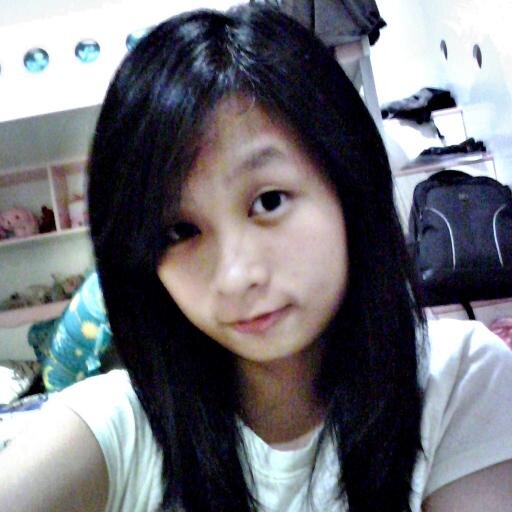 LydiaRichNata's profile picture. 