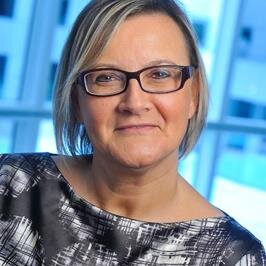 Directrice #communication#FBF #banque  #innovation #educationfinanciere