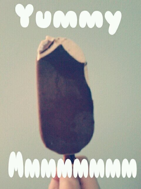 fayfay694's profile picture. 