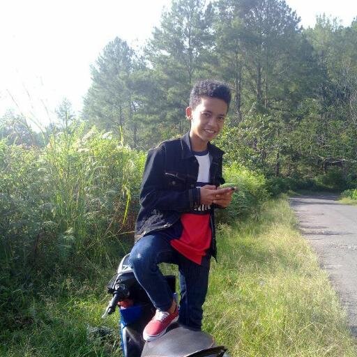 Damanik28_'s profile picture. CHELSEA PASTI MENANG !!!!