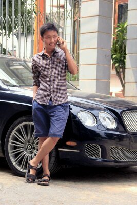 huyhoang17396's profile picture. 