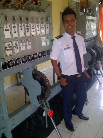 IlhamCatur's profile picture. Pin 26e9Fd22