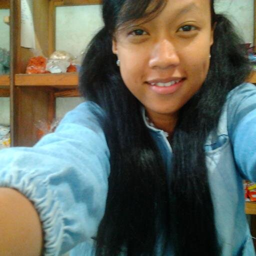 AdenetiH's profile picture. Sabar ikhlas dan tawakal