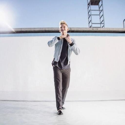 #Simpsonizer ! :) #GermanAngel and a #proud #foooer || 14/03/13 @codysimpson followed - 28/03/13 @allisimpson followed :)|| @franzi_mayniac x33||