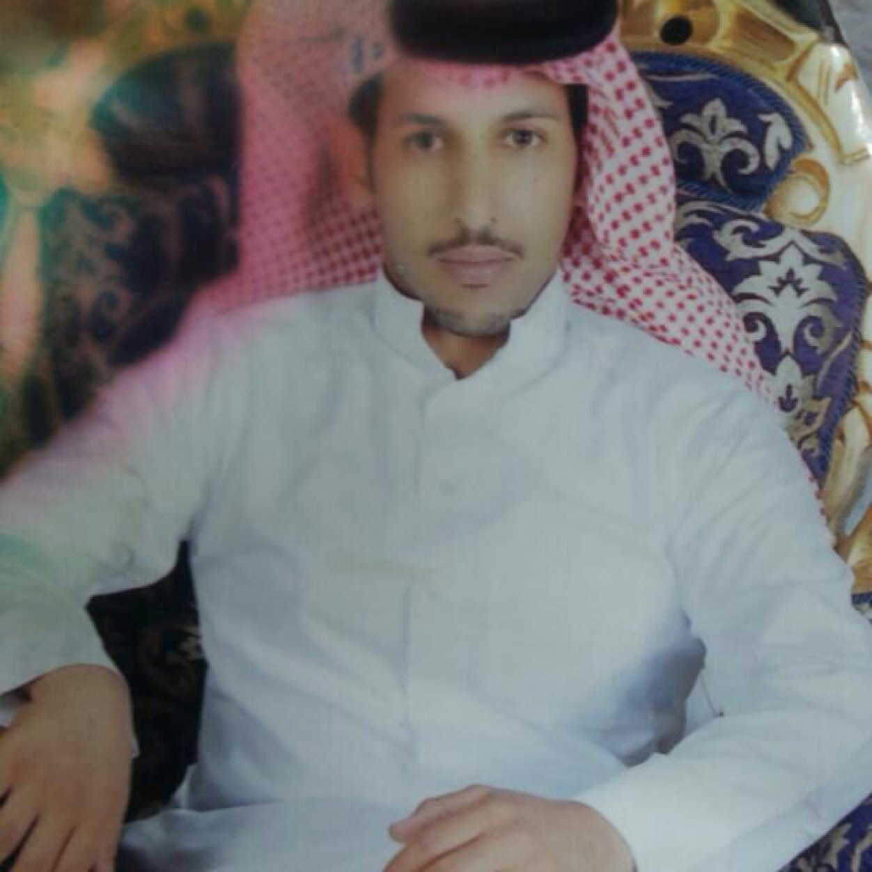 من ذآق في دنيآه ، حلو الموآقف لآ يحسب أؤقآٺ ، السعآدﮬ مقيمہ