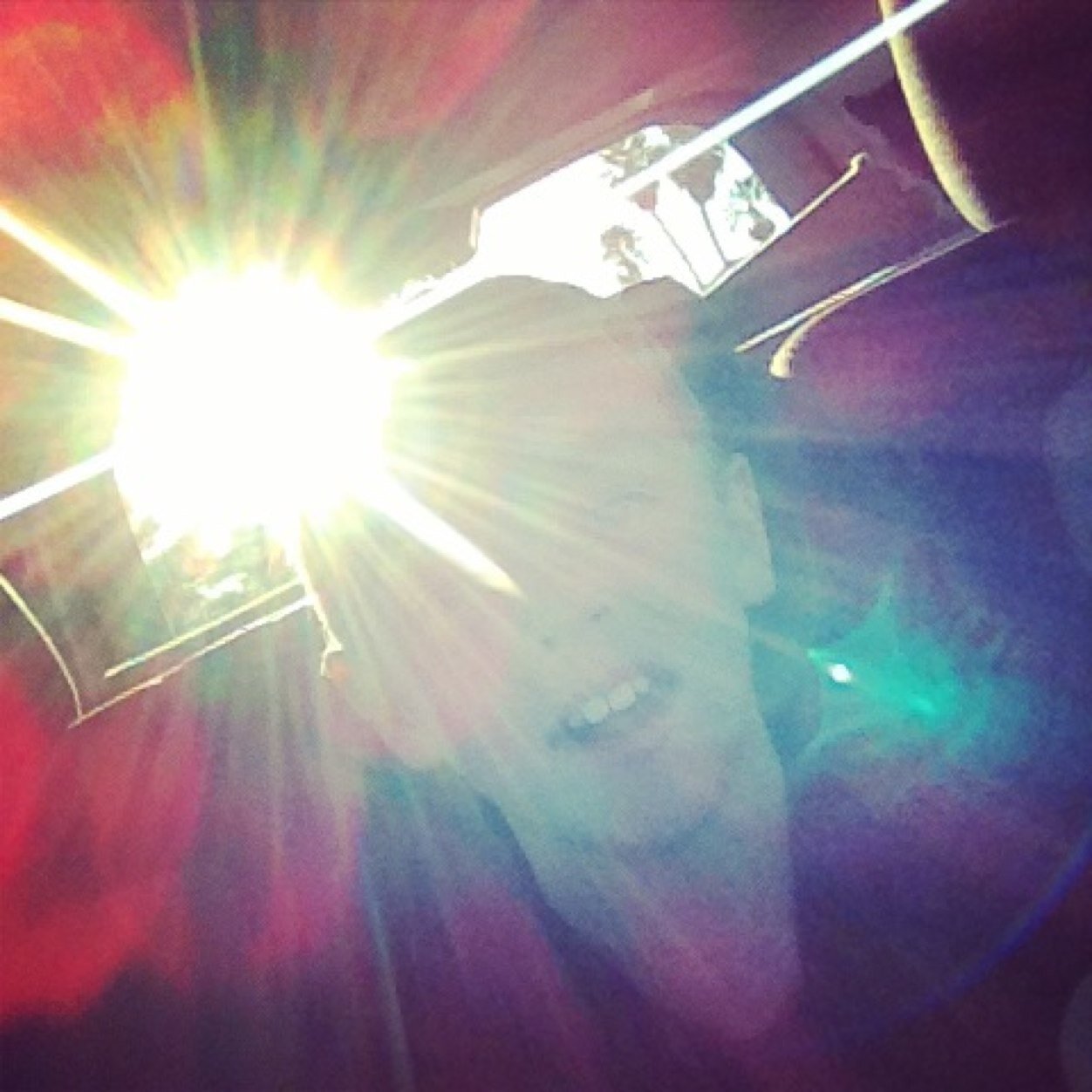 Hi my name is colin!! Thats all u guys in the world need to know about me...