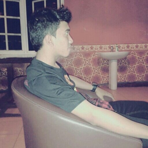 Manchester United , Civil Engineer - Undip,BFC @kariinawardhany |path : Januar Rezha
