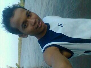 fahmihidayat196's profile picture. 