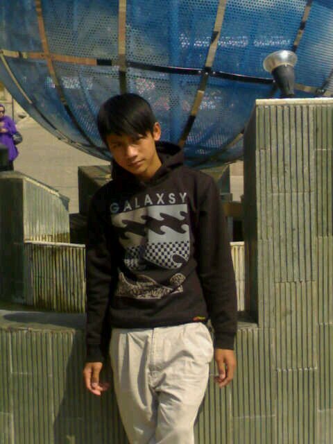 reezztkies's profile picture. Mr. Simple