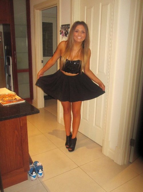 RebekkahNizard's profile picture. What if instead of having sirens ambulances just played move bitch get out the way by ludacris