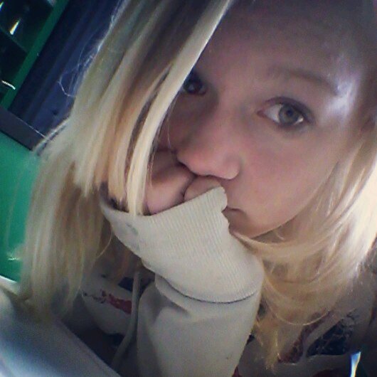 I love food. And singing. And Facebooking. And dancng. And Instagraming.