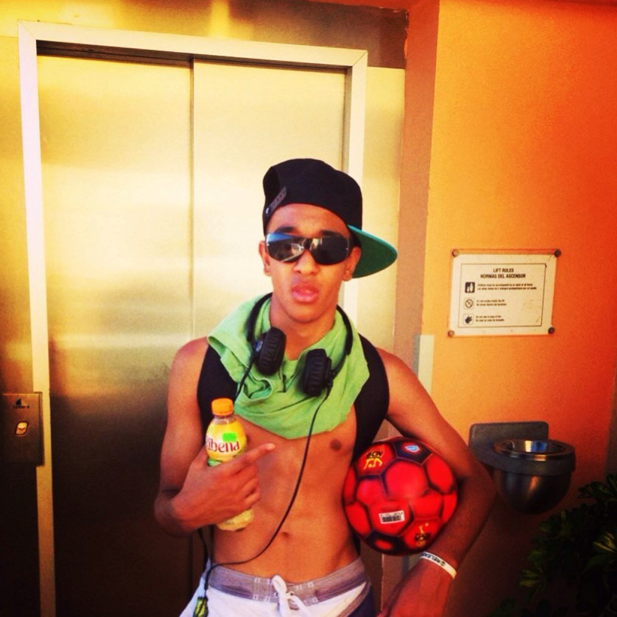 KankyAli97's profile picture. Follow mee bbp: 26b0b8b8. Kik: umarkankyali football ⚽️