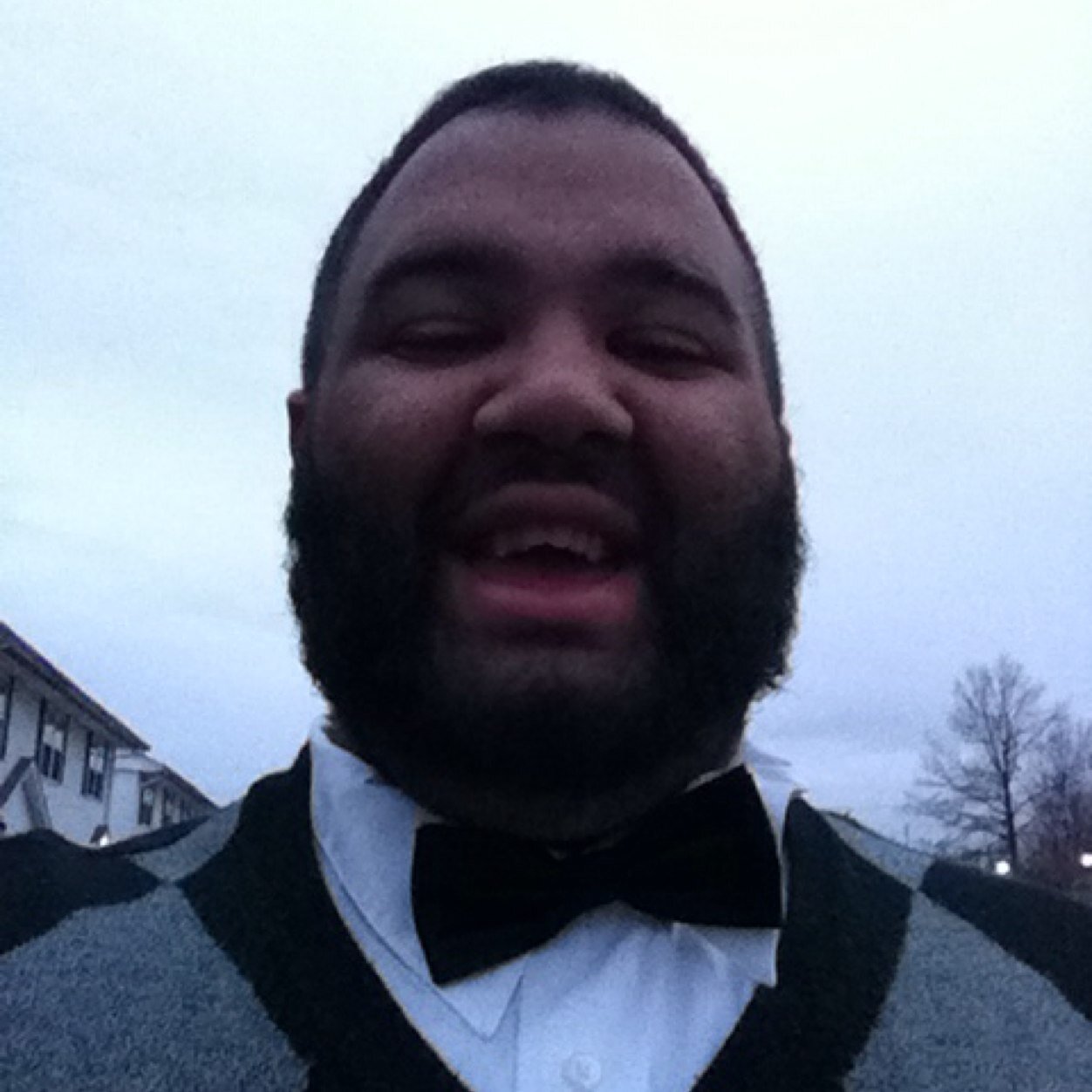 Hey im jordan moved to owensboro ky, from princeton indiana anything else just ask.
Instragram: SuperSwagged1
Facebook: jordan anythings possible cook 
Follow !