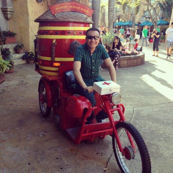 manuelfparra's profile picture. comunicologo en labores policiales.