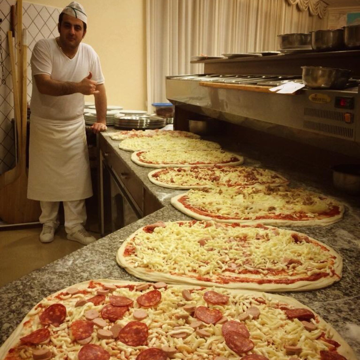 PIZZACHILOMETRO's profile picture. http://t.co/5vkSiyGhqp